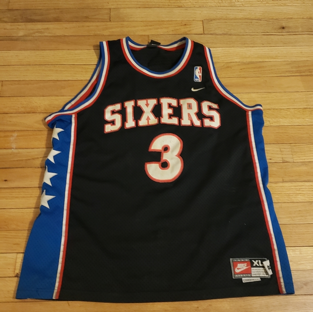 Vintage Allen Iverson Philadelphia 76ers Jersey